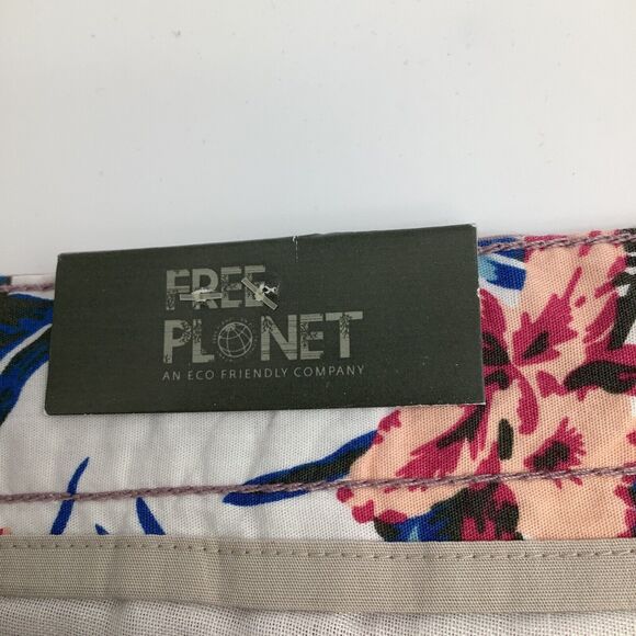 Free Planet Mens Chino Shorts Faded Purple Size 38 NWT - Picture 6 of 12